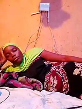 cute naimah online show from 11-22-25, 09:25