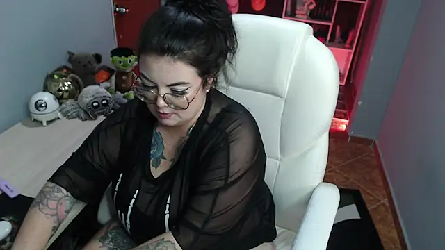 juliette rd online show from 12-25-24, 12:37