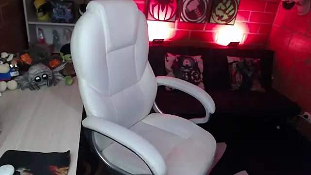 juliette rd online show from 12-25-24, 03:40