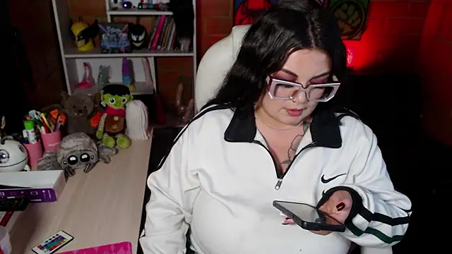 juliette rd online show from 01-10-26, 03:41