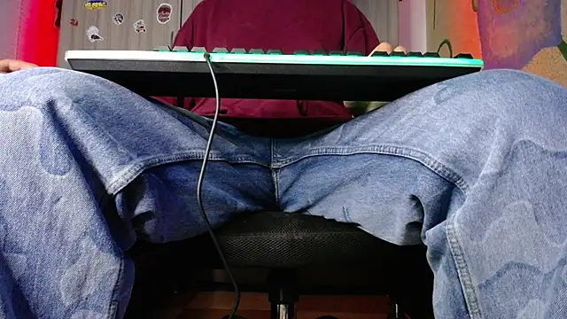 zacwatson  online show from 12-10-24, 05:39