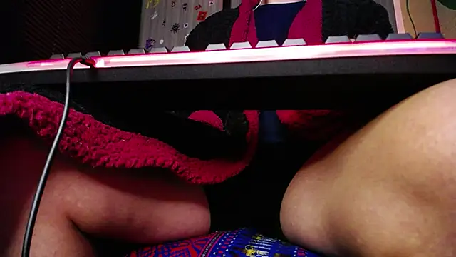 zacwatson  online show from 10-07-25, 05:54