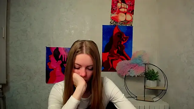 AliceFlirtt  online show from 11-21-25, 07:40