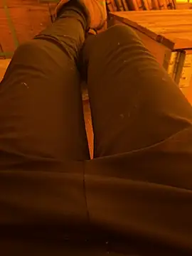 Snapshot of cussy007 chatting on 02-06-26, 12:30 cussy007 online show from 02-06-26, 12:30