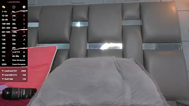 PittAndLunaa online show from 03-02-25, 07:12