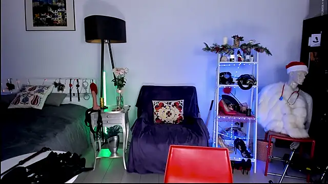 MissAliciaFD online show from 12-12-24, 04:32