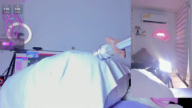 Abigail Girl   online show from 01-10-26, 05:15