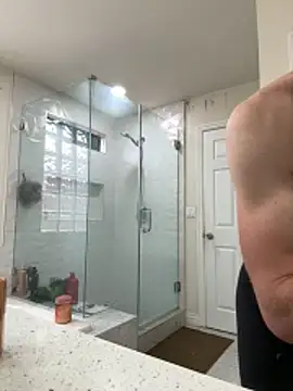 Snapshot of El_Gizmo chatting on 10-26-25, 05:30 El Gizmo online show from 10-26-25, 05:30