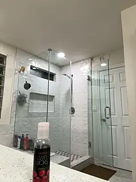 Snapshot of El_Gizmo chatting on 11-27-25, 08:05 El Gizmo online show from 11-27-25, 08:05