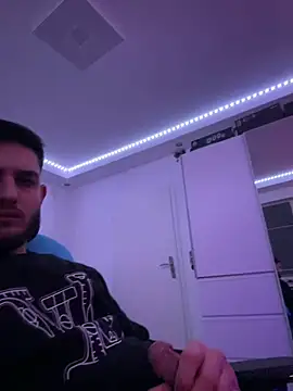 Furko 33 online show from 12-23-25, 02:09