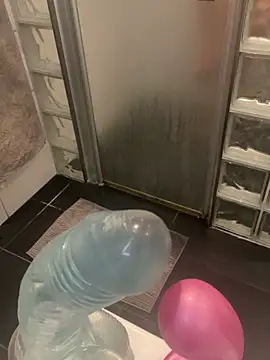 QueenMelissa80 online show from 09-30-25, 05:07