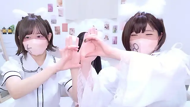 Snapshot of 841_yayoi chatting on 11-22-25, 03:49 841 yayoi online show from 11-22-25, 03:49