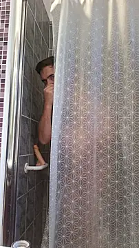 Snapshot of pachapeter chatting on 10-19-25, 12:39 pachapeter online show from 10-19-25, 12:39