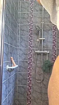 Snapshot of pachapeter chatting on 10-21-25, 03:46 pachapeter online show from 10-21-25, 03:46