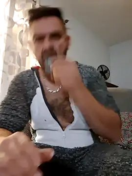 Snapshot of pachapeter chatting on 11-16-25, 11:49 pachapeter online show from 11-16-25, 11:49