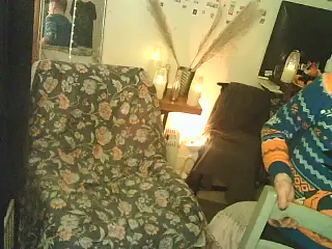 DaddyQuimHot online show from 12-19-24, 12:24