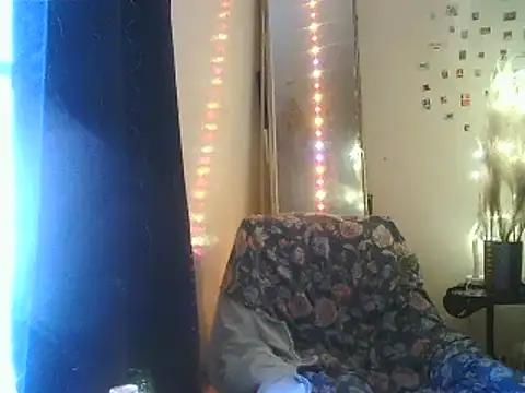 DaddyQuimHot online show from 02-11-25, 10:59