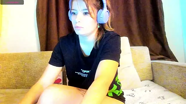 Leila purr18 online show from 09-13-25, 11:54