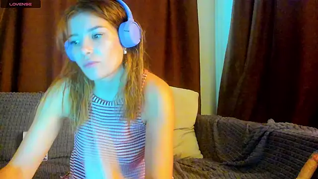 Leila purr18 online show from 10-02-25, 10:55