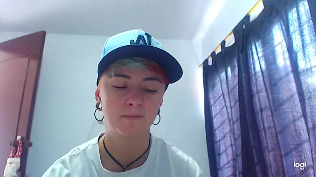 tomboyblue online show from 12-05-24, 06:22