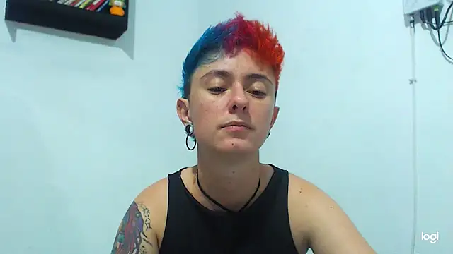tomboyblue online show from 12-21-24, 02:19