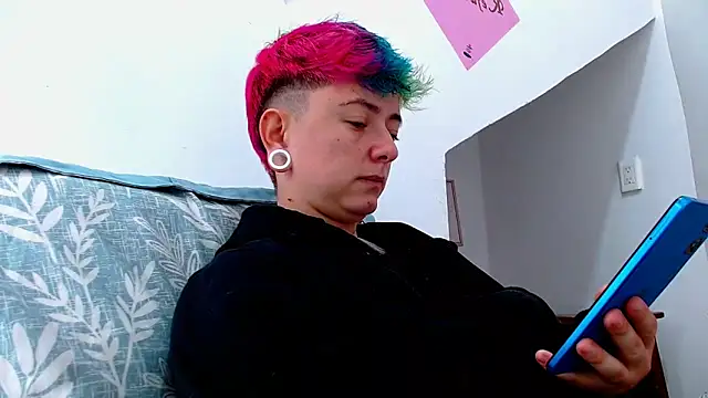 tomboyblue online show from 10-07-25, 02:03