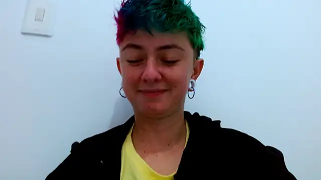 tomboyblue online show from 11-20-25, 01:00