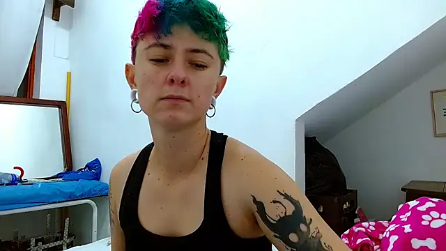 tomboyblue online show from 11-24-25, 06:02