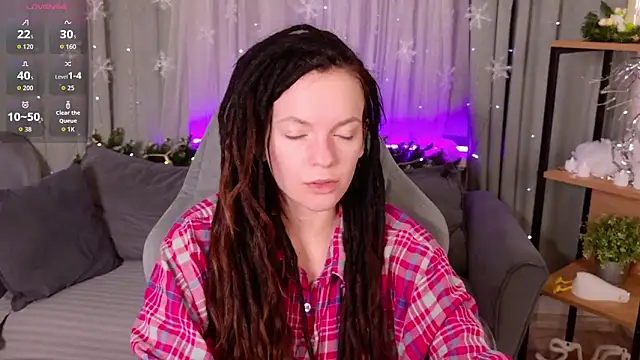 CoreyJane online show from 12-19-25, 05:25