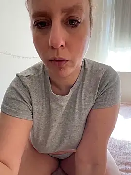 MariaValentine online show from 02-27-26, 09:20