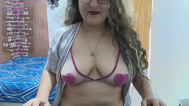 Snapshot of niraksil chatting on 02-10-26, 12:20 niraksil online show from 02-10-26, 12:20