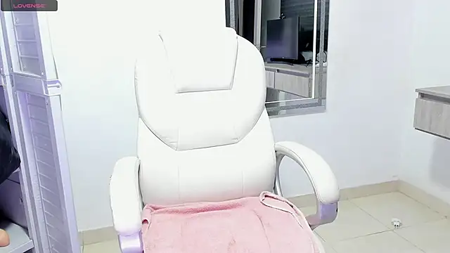 dahian carter online show from 10-28-25, 12:09