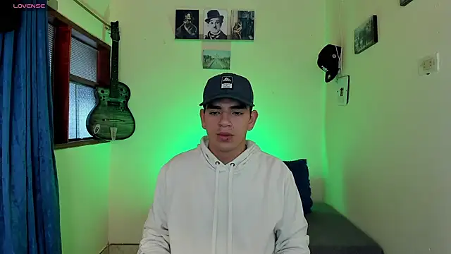 Ares Johnson online show from 01-25-25, 07:07
