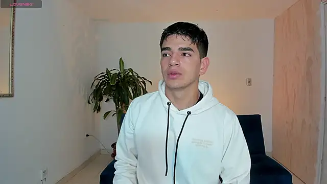 Ares Johnson online show from 10-09-25, 11:08