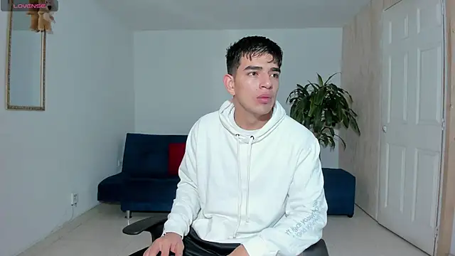 Ares Johnson online show from 10-23-25, 12:15