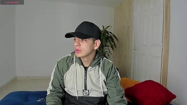 Ares Johnson online show from 10-26-25, 01:33