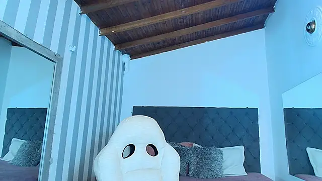 Snapshot of rebeca_cortez_ chatting on 01-07-25, 03:46 rebeca cortez online show from 01-07-25, 03:46