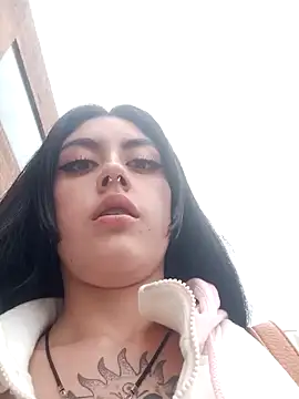 Mazikeen-- online show from 01-05-25, 09:57