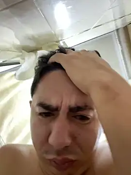 Snapshot of DanielGomez9 chatting on 02-27-25, 12:23 DanielGomez9 online show from 02-27-25, 12:23