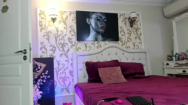 RosaCatalleya online show from 02-04-25, 05:31