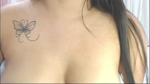 LexiiBloom online show from 02-01-25, 01:51