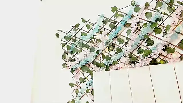 LexiiBloom online show from 09-27-25, 08:30