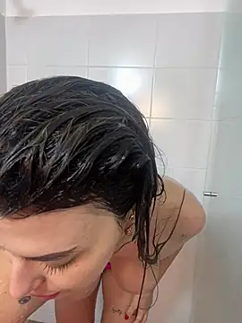 Eva Gonzalez online show from 12-31-24, 03:31