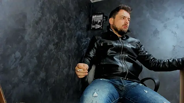 Master Mark Wayne online show from 12-19-25, 07:48