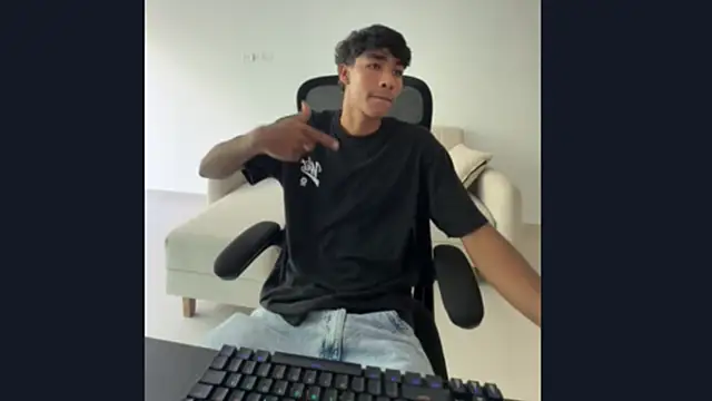 Tyler prince online show from 11-27-25, 06:43