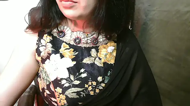 urvashihott online show from 02-19-26, 05:20