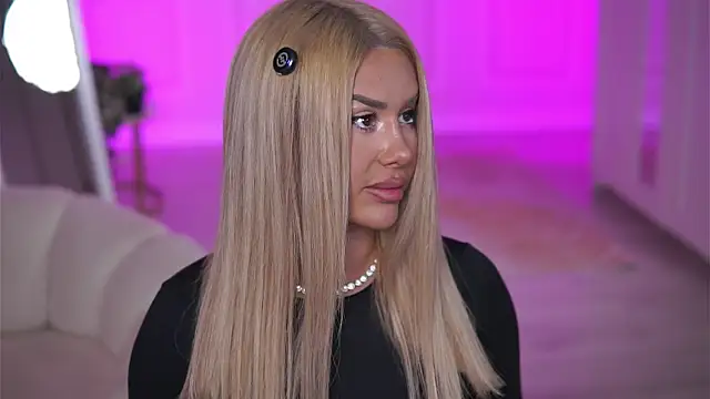 EvaZane online show from 01-06-26, 08:56