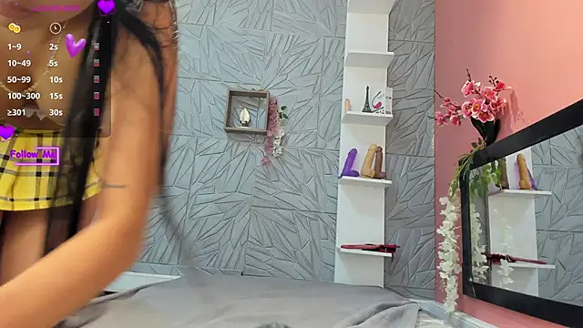 Snapshot of LilithKlain_ chatting on 03-01-25, 02:02 LilithKlain online show from 03-01-25, 02:02