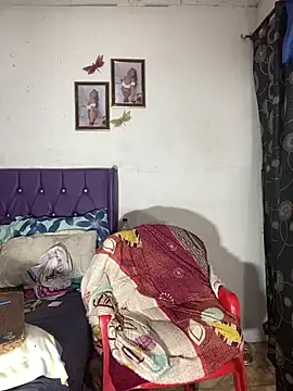 Snapshot of KandyHot_ chatting on 02-24-26, 12:52 KandyHot online show from 02-24-26, 12:52