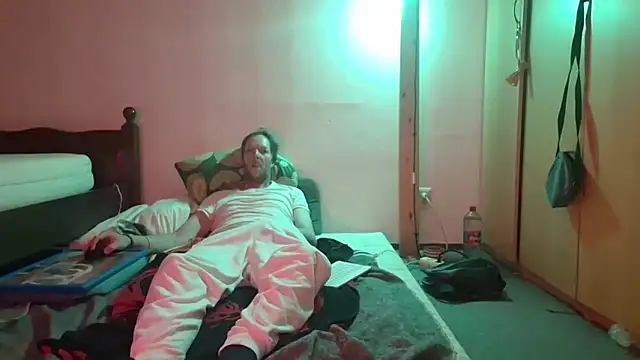 justBram online show from 09-10-25, 01:27